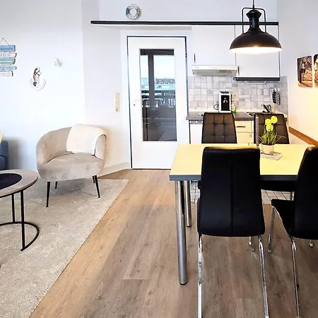 1c 54 Windjammer Og Appartement Laboe